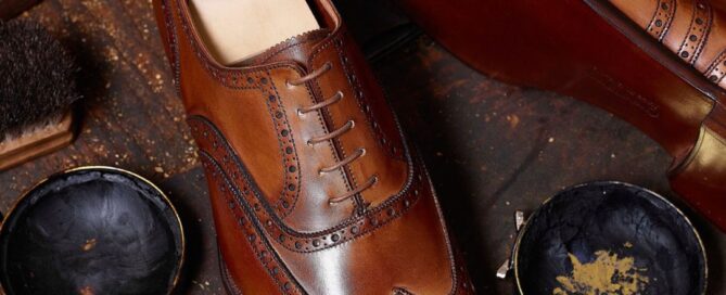 giày da thật lên màu patina tự nhiên theo thời gian